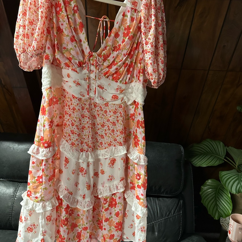 ARULA Floral Backless Dress in Red, Pink, and White